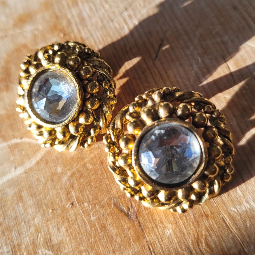 Chanel Vintage Crystal 80's Earrings